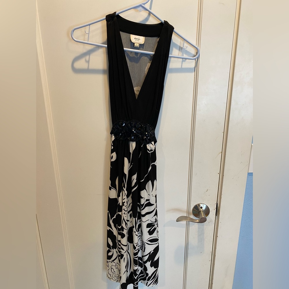Beautiful dress!